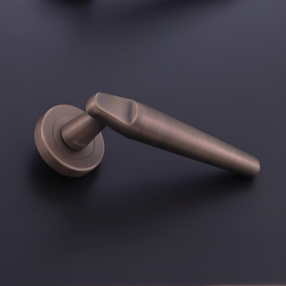 Bern Solid Brass Lever Handle