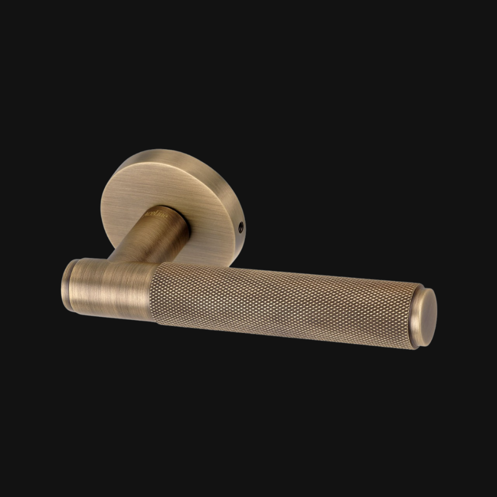 ANTIQUE BRASS DOOR HANDLE