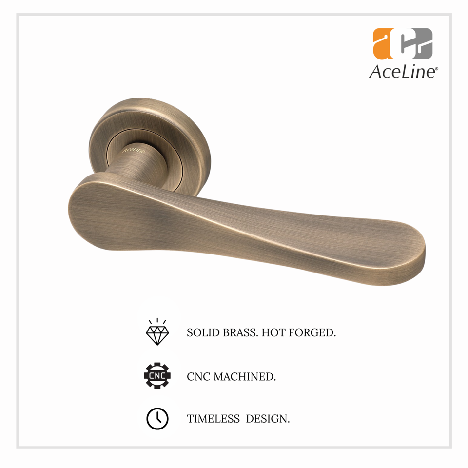 Noa Solid Brass Lever Handle