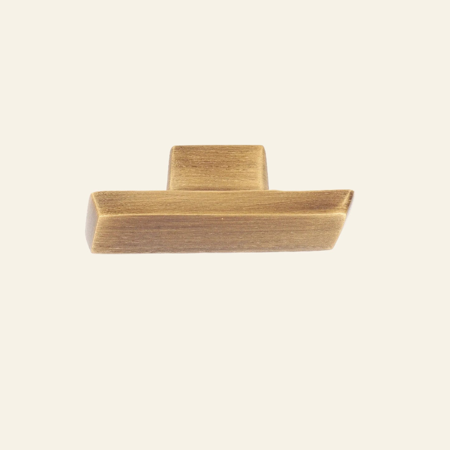 DRAWER KNOB ANTIQUE BRASS